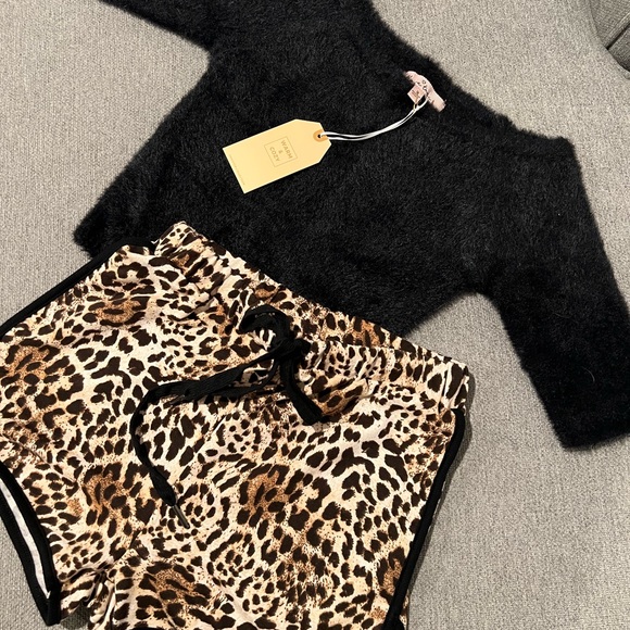 Kittenish 🐆 leopard shorts w/fuzzy top set. Loungewear - Picture 1 of 4